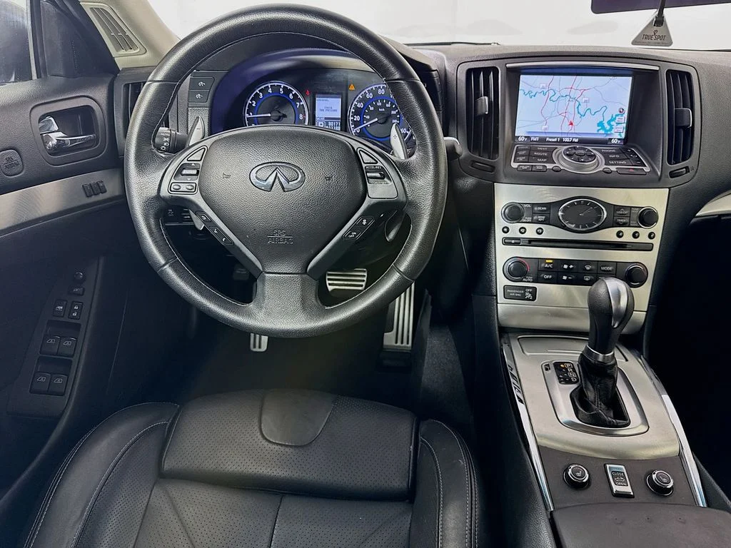 Used 2013 Blue INFINITI Sport image 28
