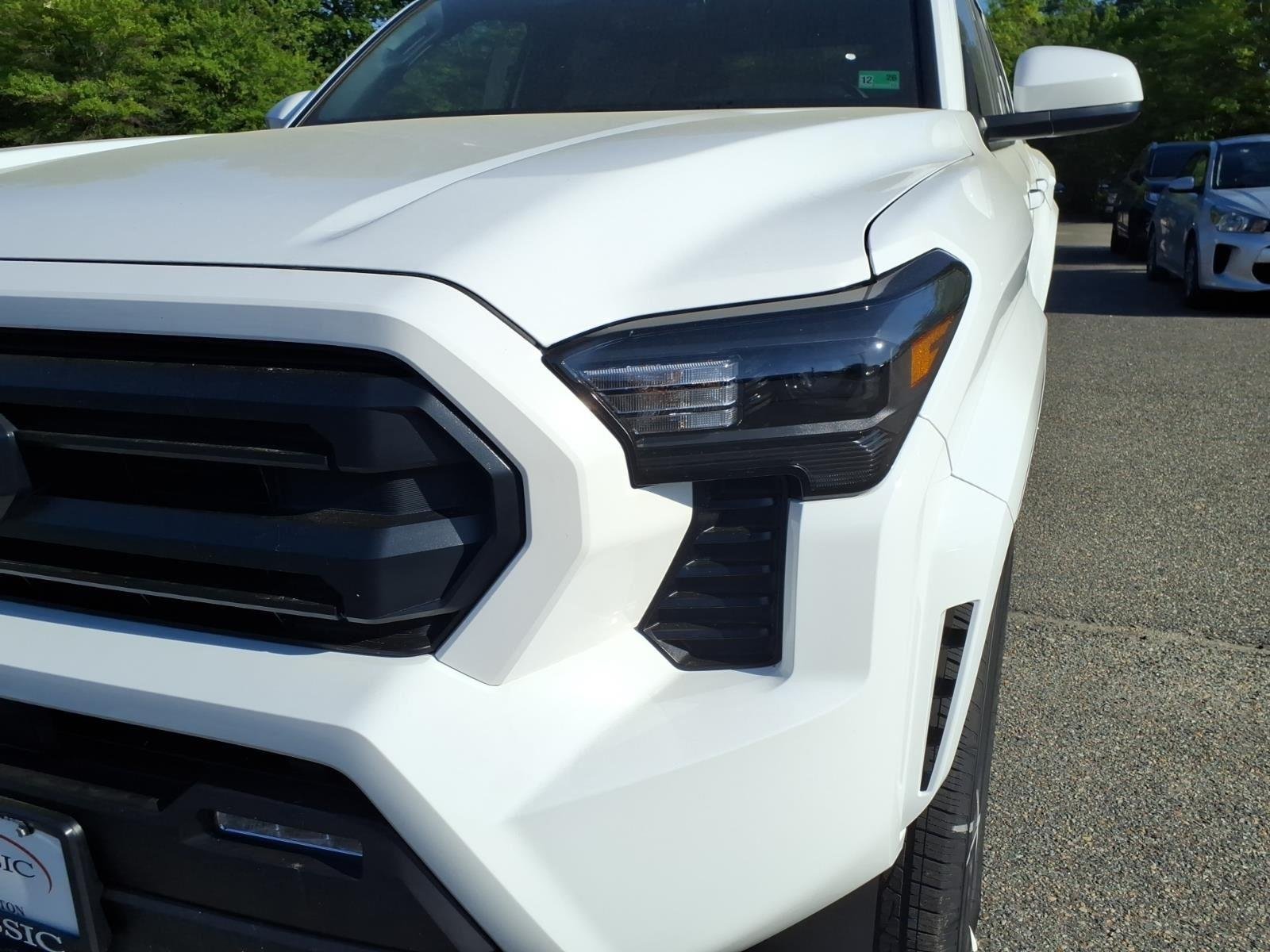 New 2026 Ice Cap Toyota SR5 image 2