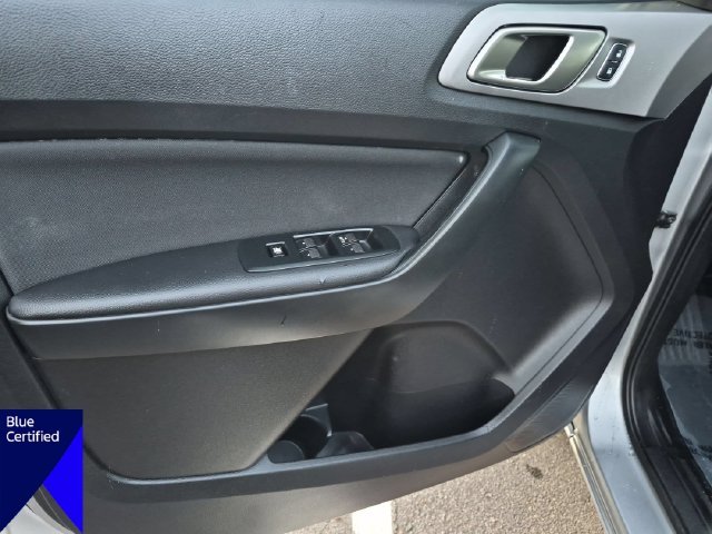 Used 2020 Silver Ford XLT image 12