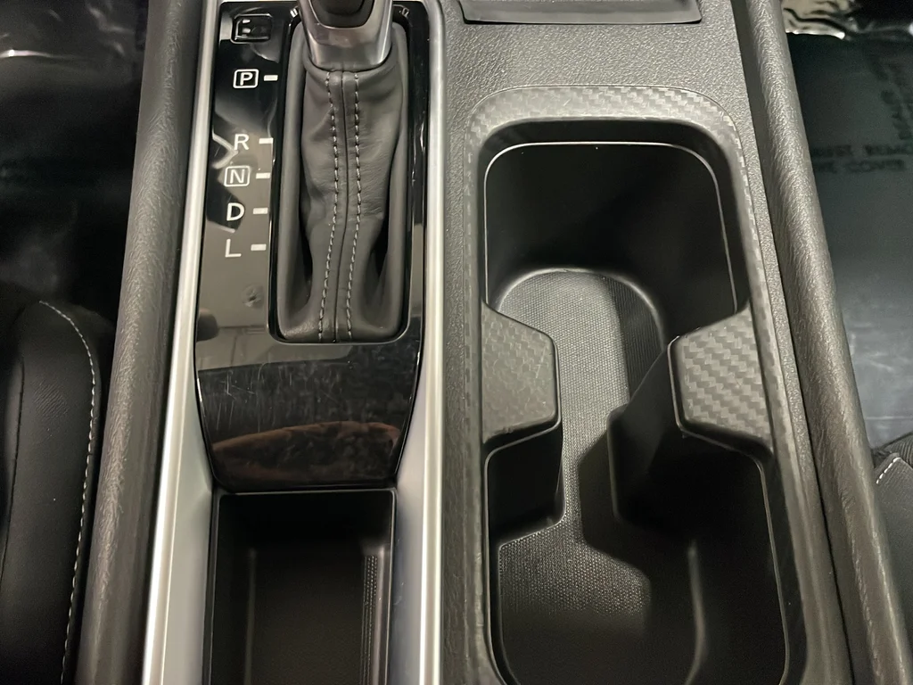 Used 2024 Gray Nissan SV image 30
