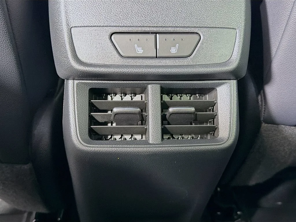 2027 Chevrolet Equinox ACTIV - Photo 20