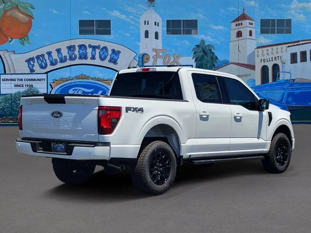 New 2026 Oxford White Ford XLT image 4
