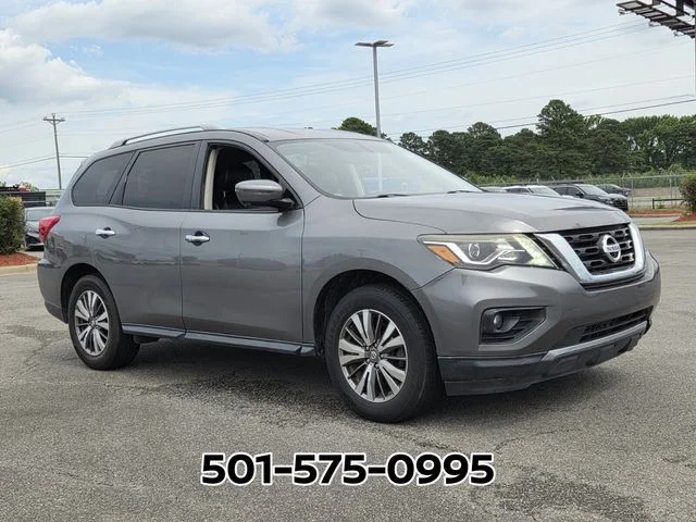 Used 2020 Gray Nissan SL image 4