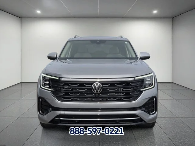 New 2026 Silver Mist Metallic Volkswagen 2.0T SEL Premium R-Line image 5
