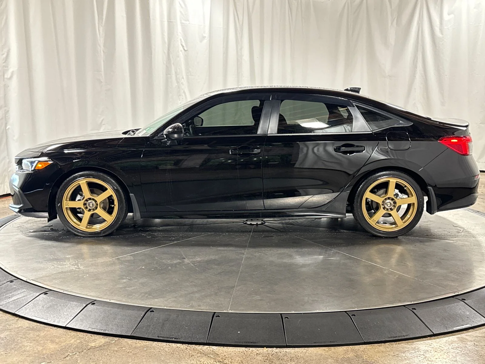 Used 2024 Crystal Black Pearl Honda Sport image 8