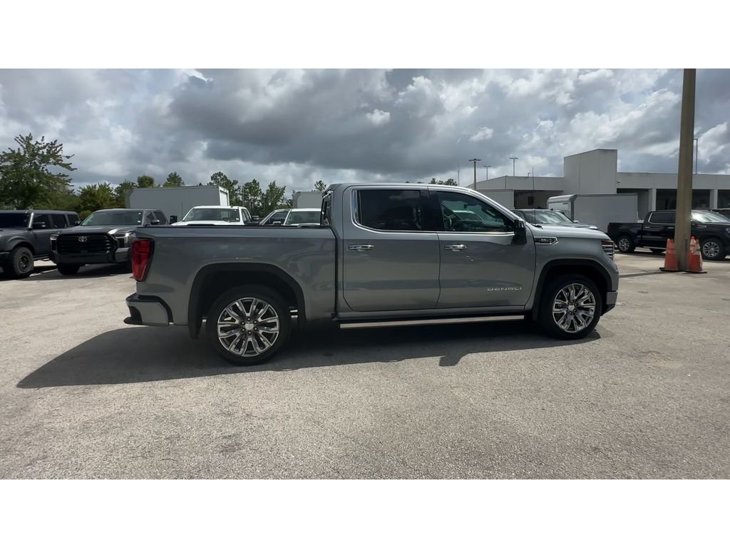 2025 GMC Sierra 1500 Denali - Photo 9