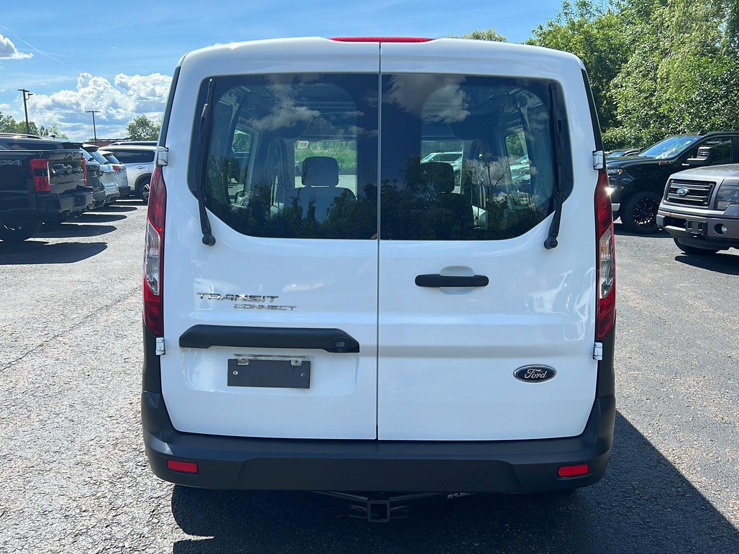 Used 2019 Frozen White Ford XL image 13