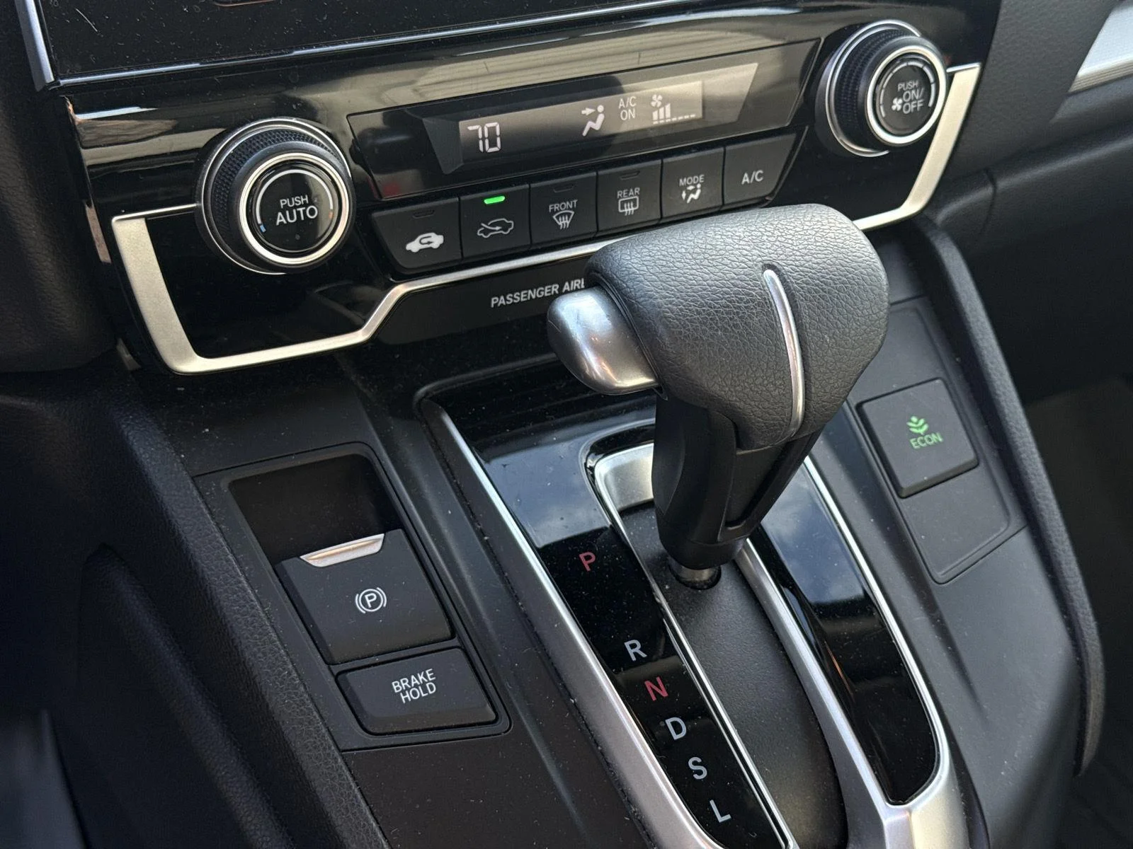 Used 2018 Lunar Silver Metallic Honda LX image 13