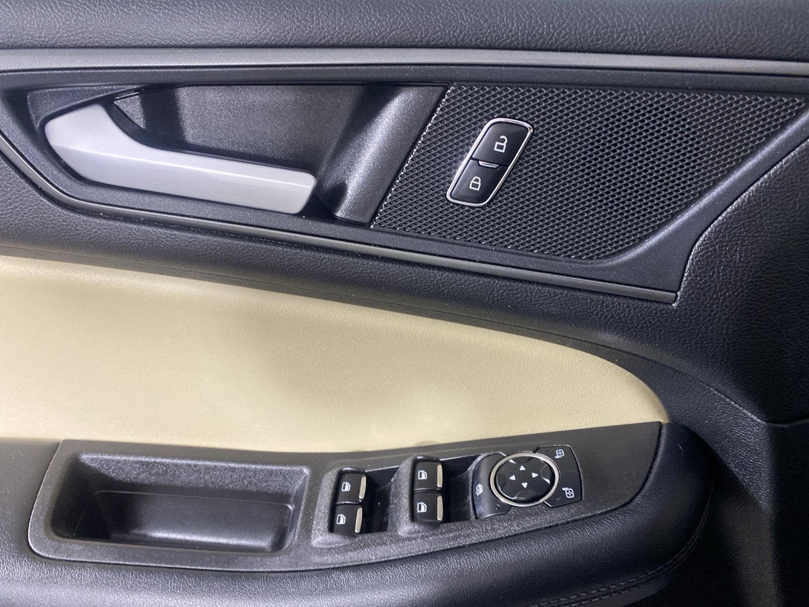 Used 2024 Carbonized Gray Metallic Ford SE image 26