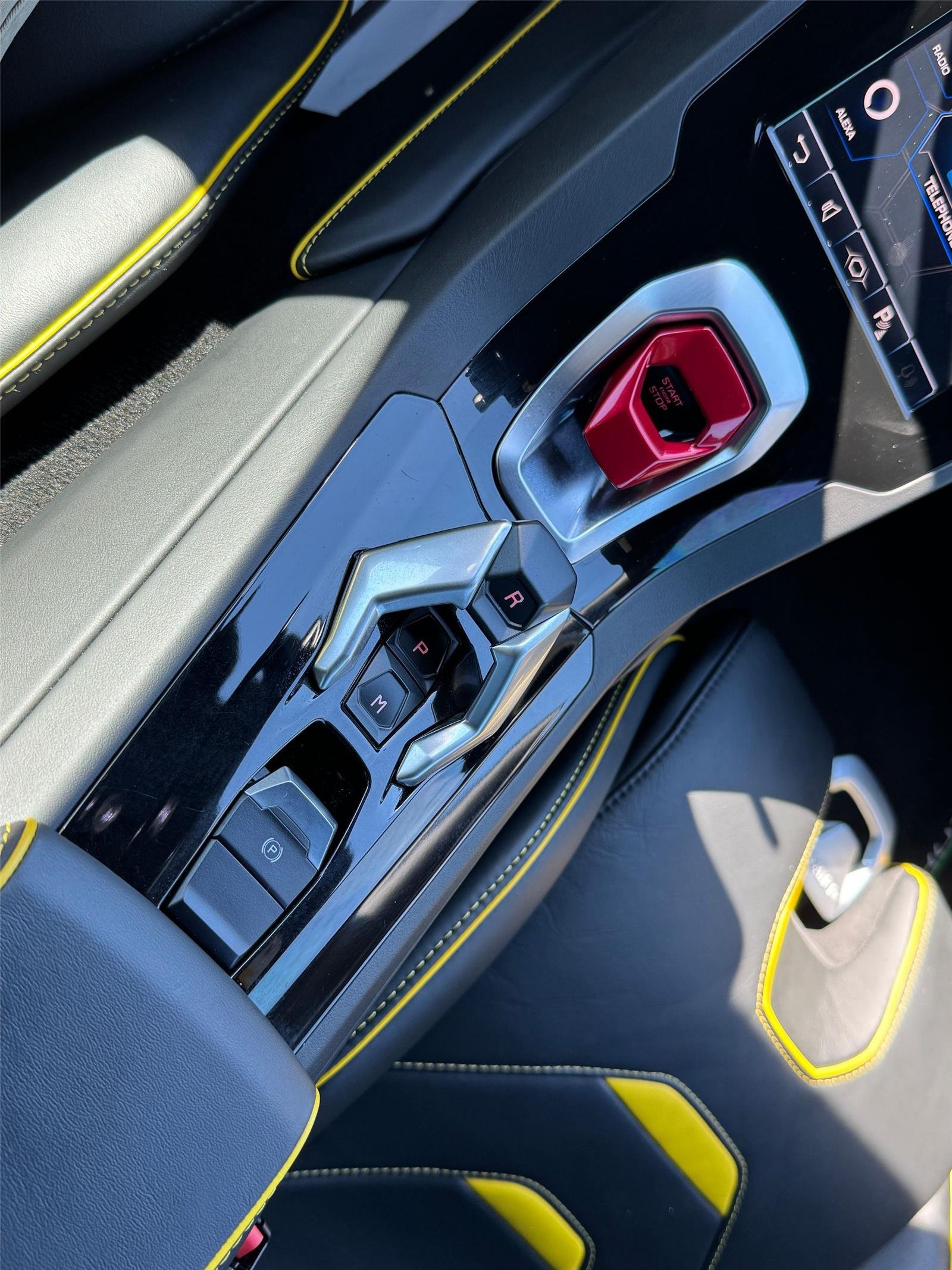 Used 2020 GRIGIO HATI Lamborghini  image 27