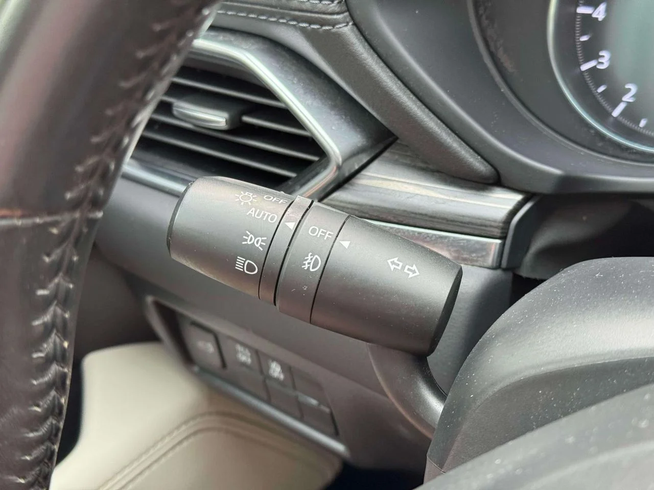 Used 2019 Machine Gray Metallic Mazda Grand Touring Reserve image 26