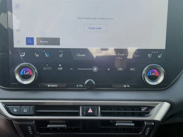 2024 Lexus RX Hybrid 350h - Photo 12