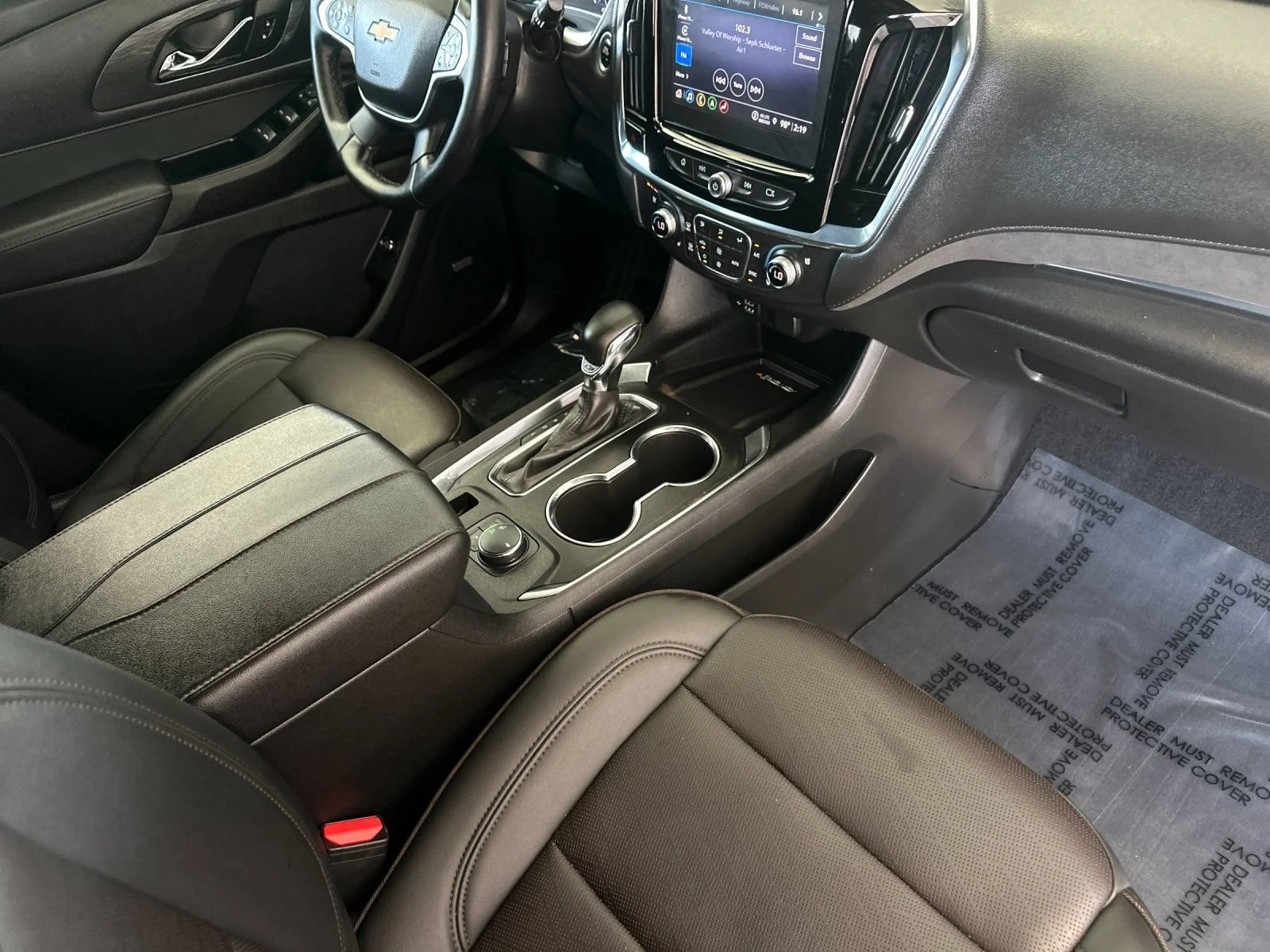 Used 2023 SUMMIT WHITE Chevrolet High Country image 17