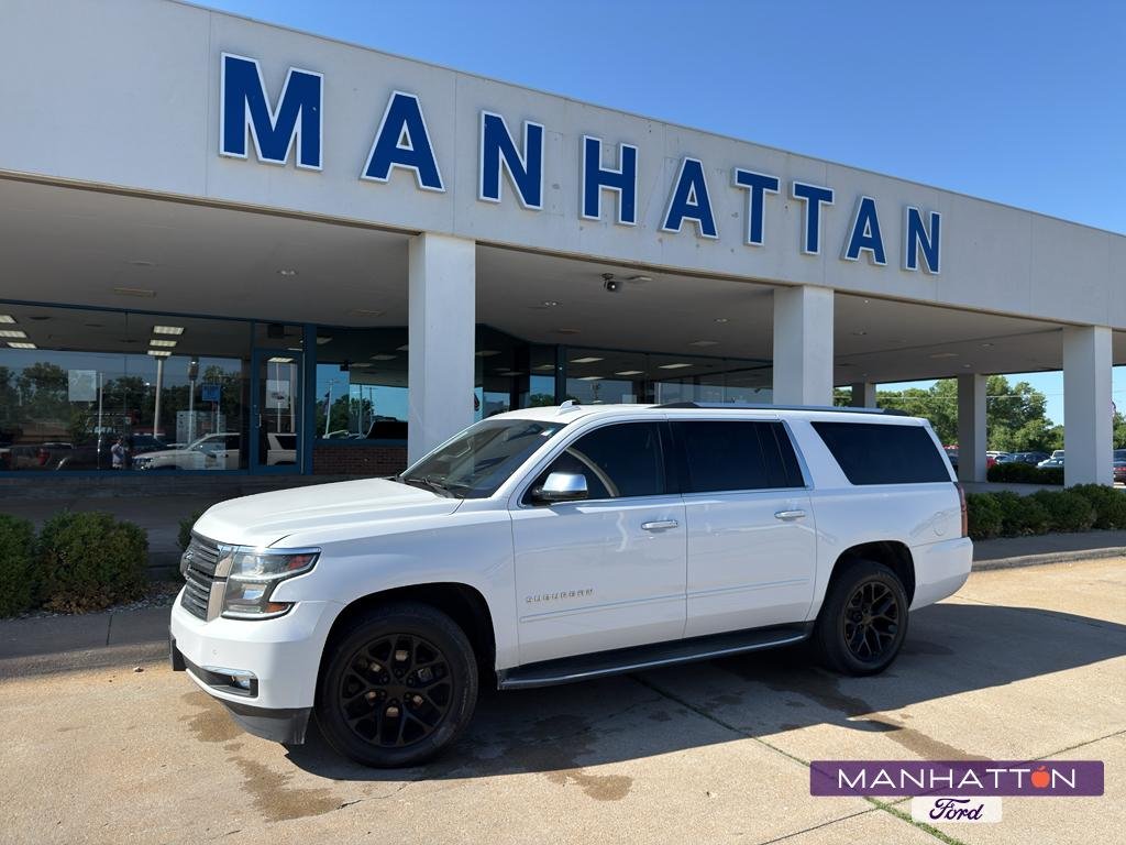 2018 Chevrolet Suburban 4WD 1500 Premier's photo