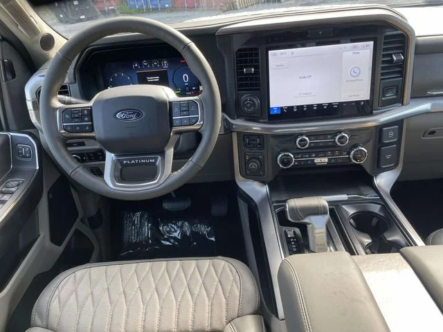 New 2026 White Ford Platinum image 9