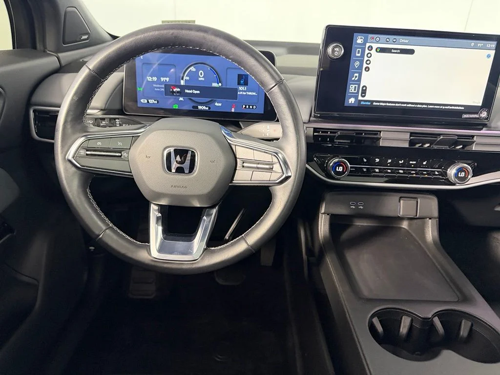 Certified Used 2025 Red Honda Touring image 13