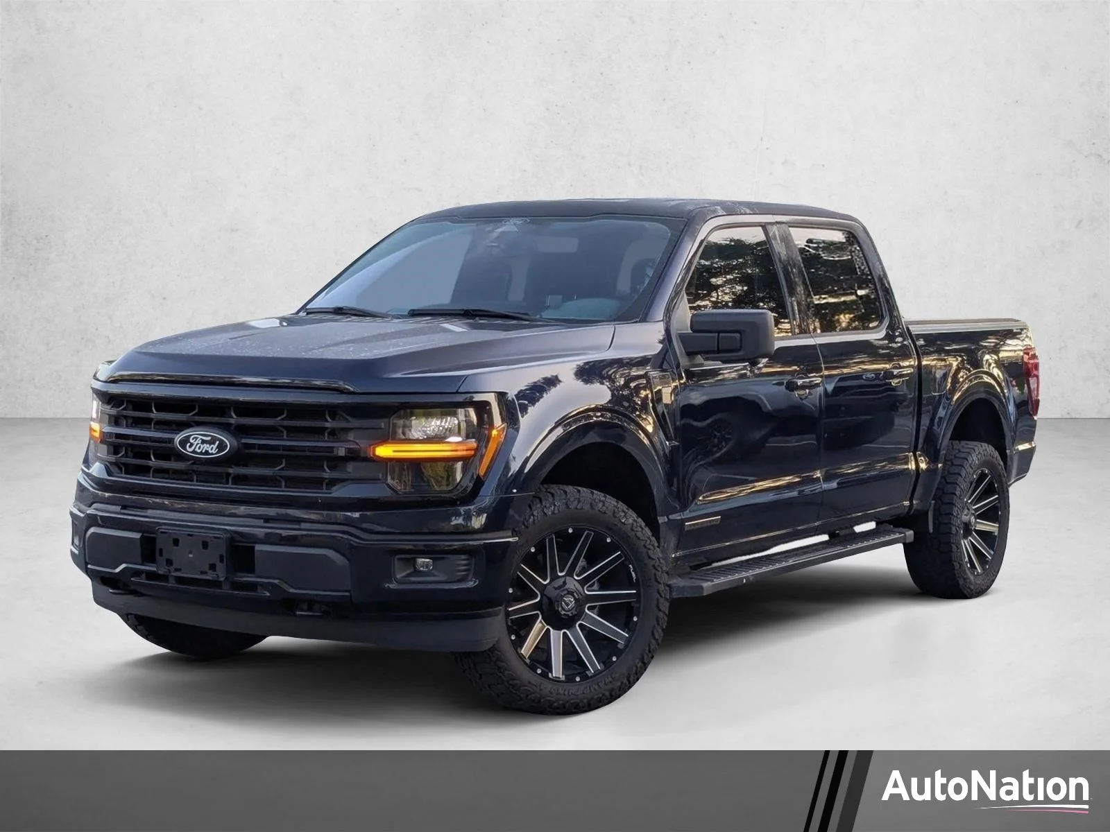Used 2024 Antimatter Blue Metallic Ford XLT image 1