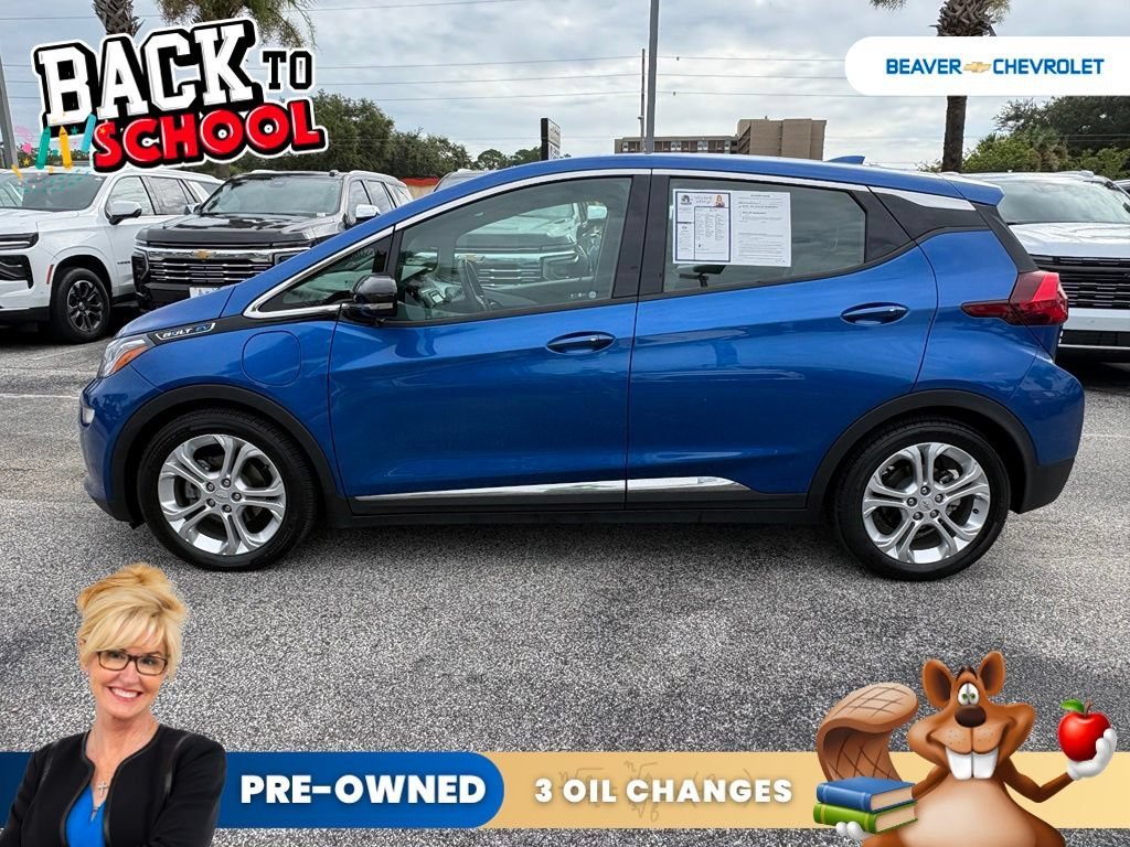 Used 2019 Includes (TUS) Black grille.) Chevrolet LT image 4