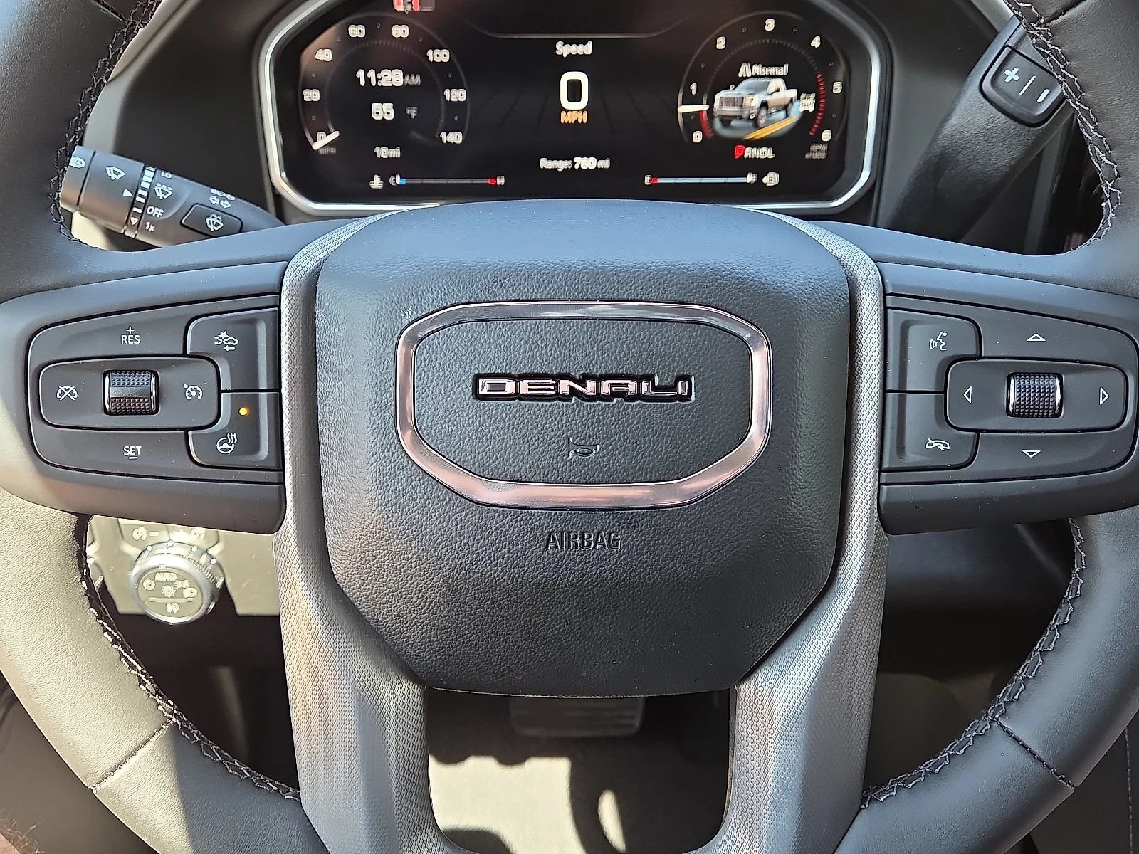 2026 GMC Sierra 2500HD Denali - Photo 14