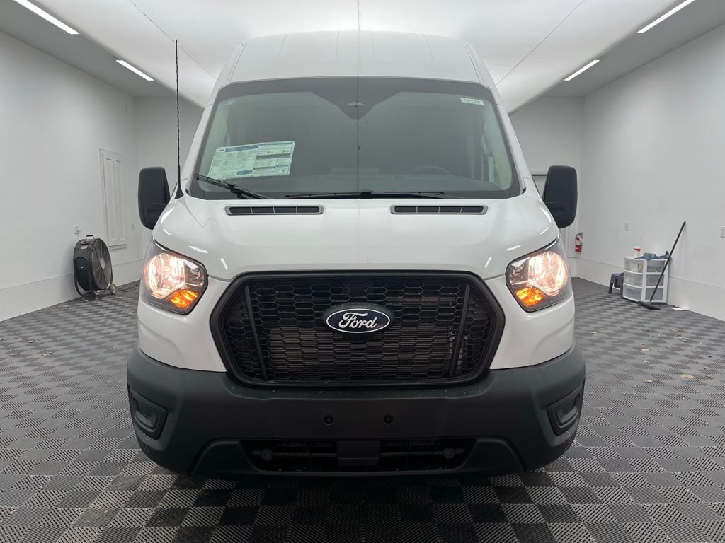 New 2026 White Ford Base image 12