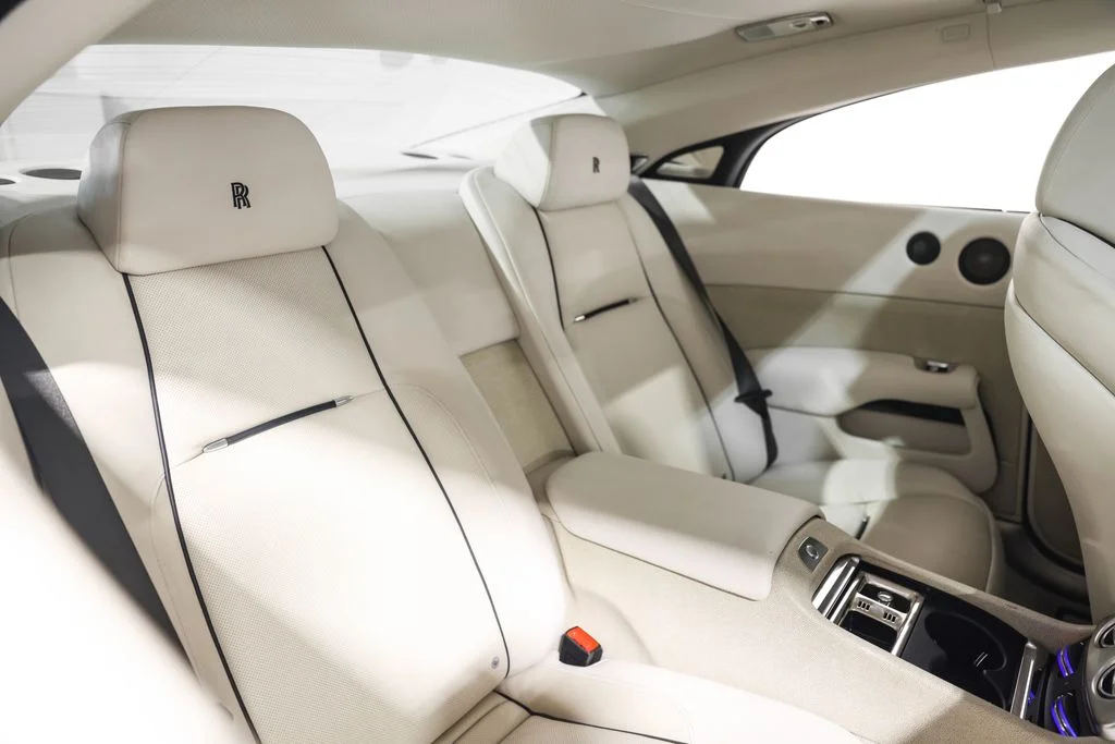 Used 2014 White Rolls-Royce Base image 27