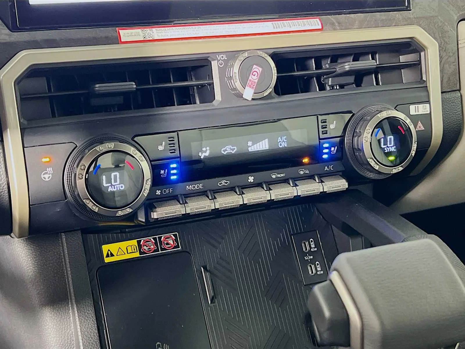 2026 Toyota Tacoma — photo 11