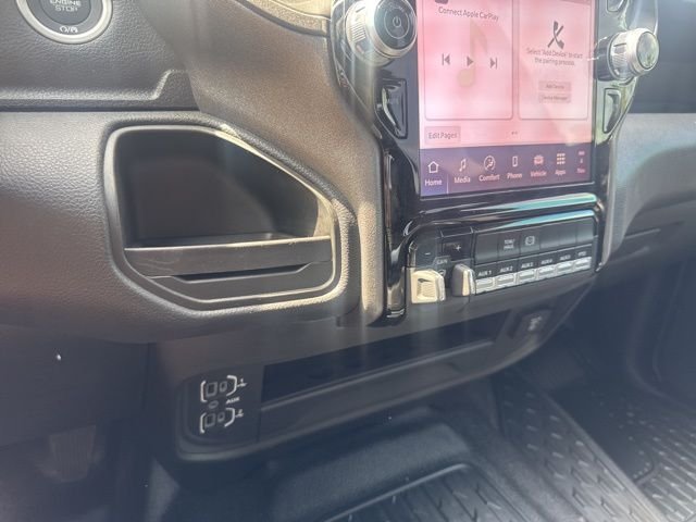 2025 RAM 3500 Chassis Tradesman - Photo 21