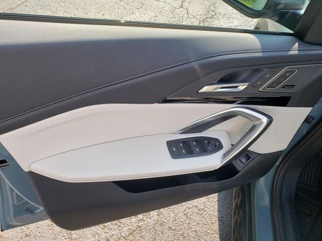 Used 2026 Green Metallic BMW xDrive28i image 13