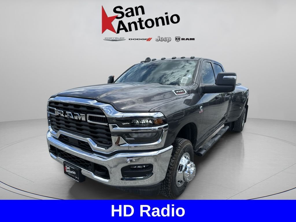 New 2026 Granite Crystal Metallic Clear-Coat Exterior Paint RAM Tradesman image 6
