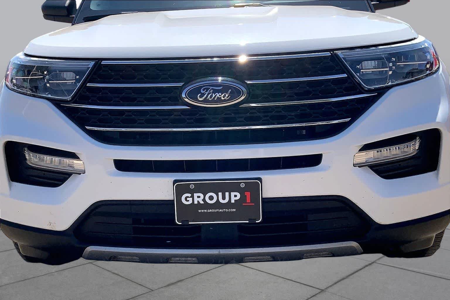 Used 2021 Star White Metallic Tri-Coat Ford XLT image 30