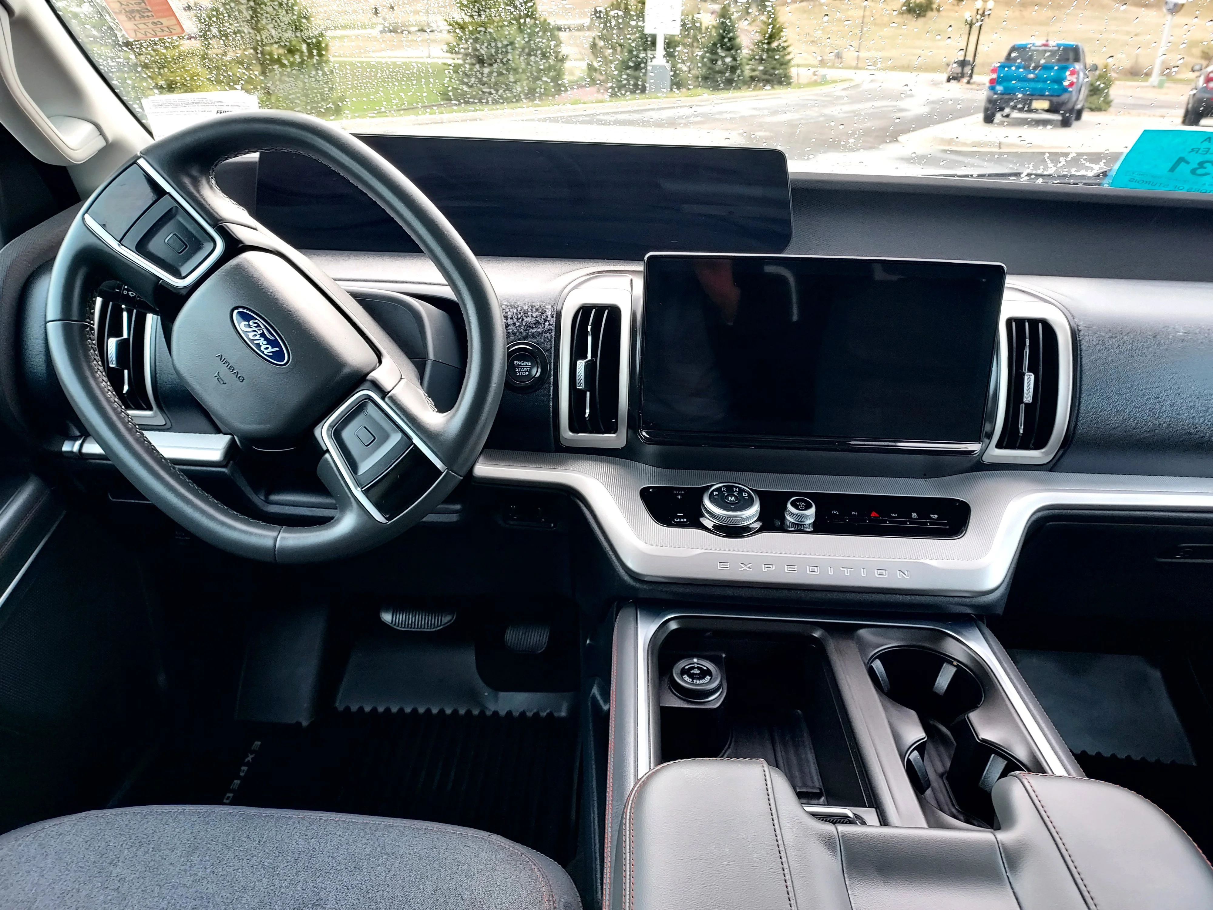 Used 2025 White Ford Active image 30