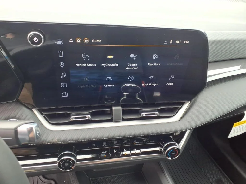 2026 Chevrolet Equinox LT - Photo 9