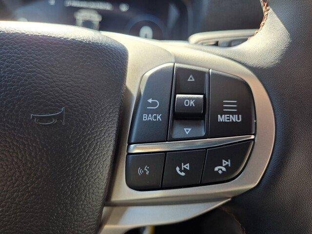 New 2027 Avalanche Gray Ford Active image 14