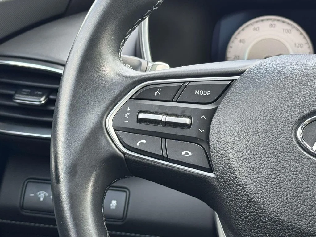 Used 2022 Gray Hyundai SEL image 23