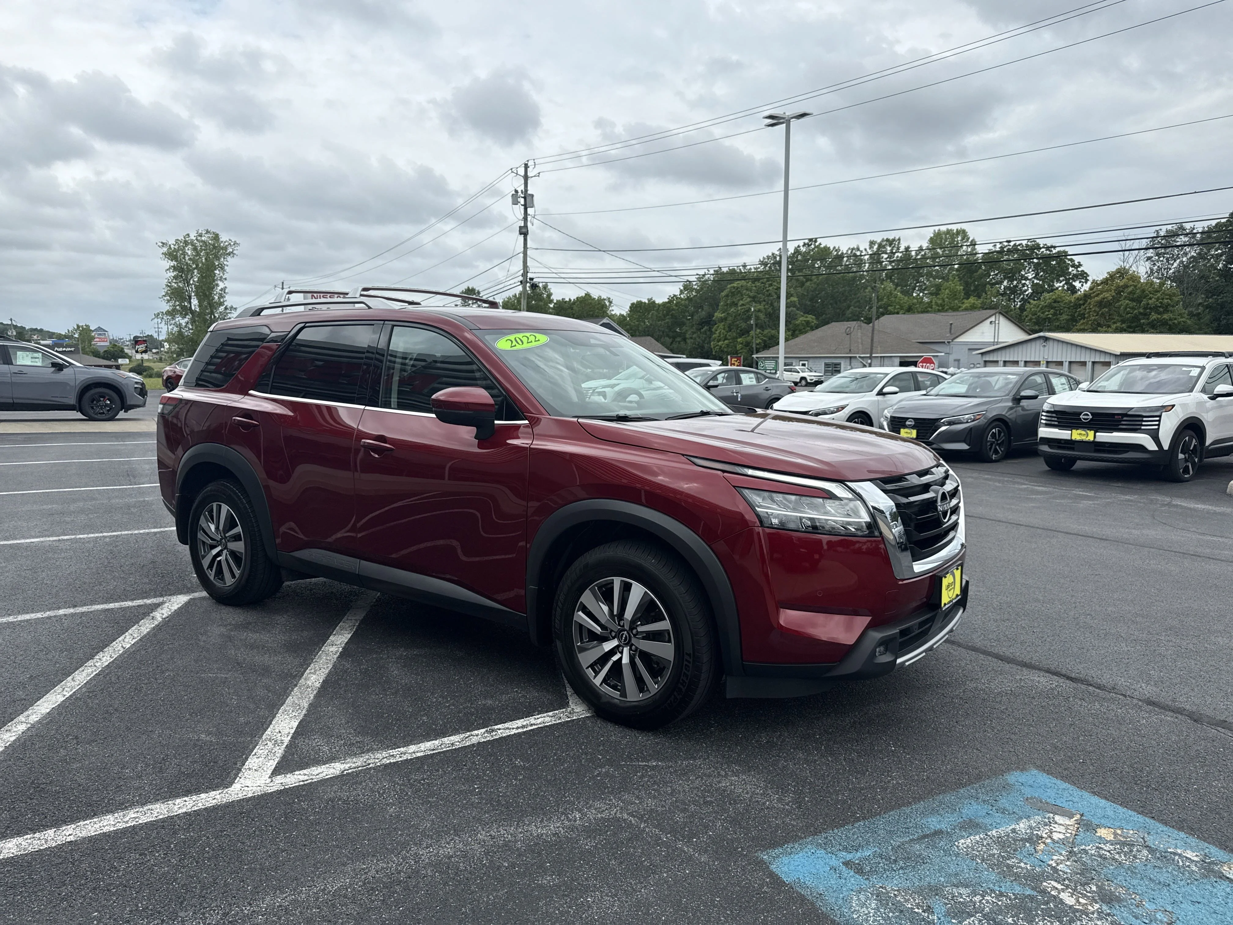 2022 Nissan Pathfinder SL - Photo 10