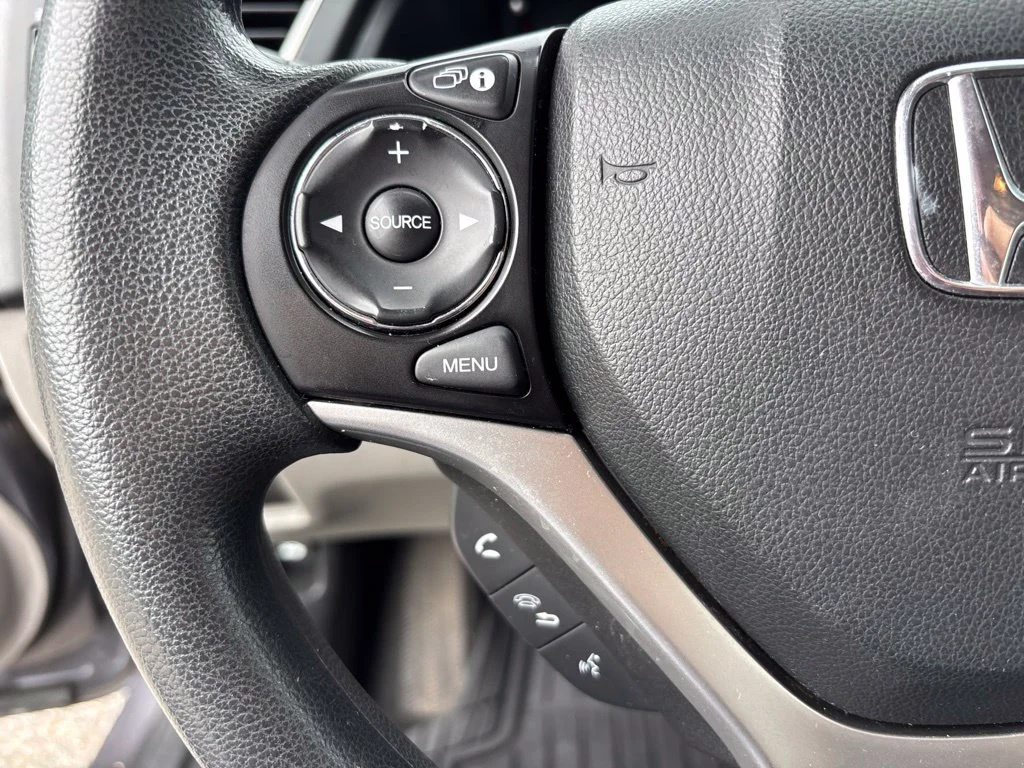 Used 2015 Gray Honda LX image 17