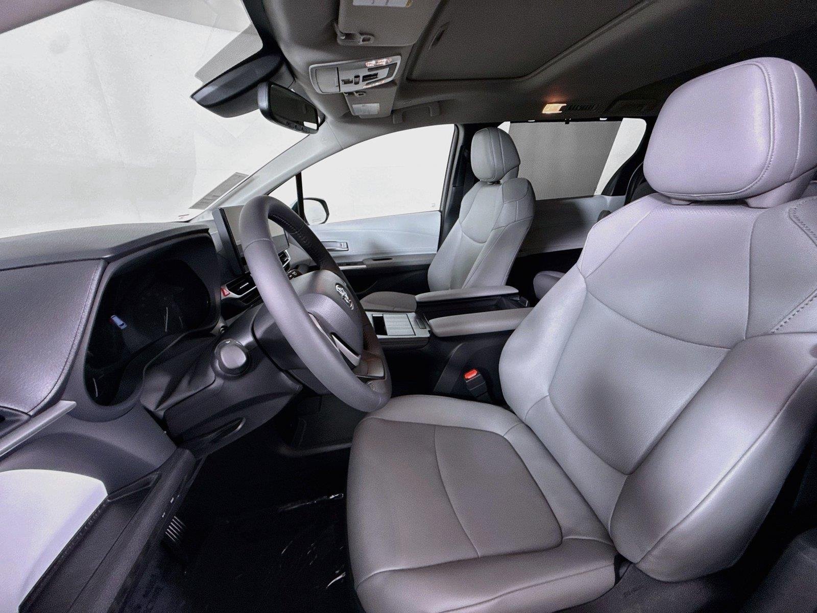 Certified Used 2026 Wind Chill Pearl Toyota XLE image 3