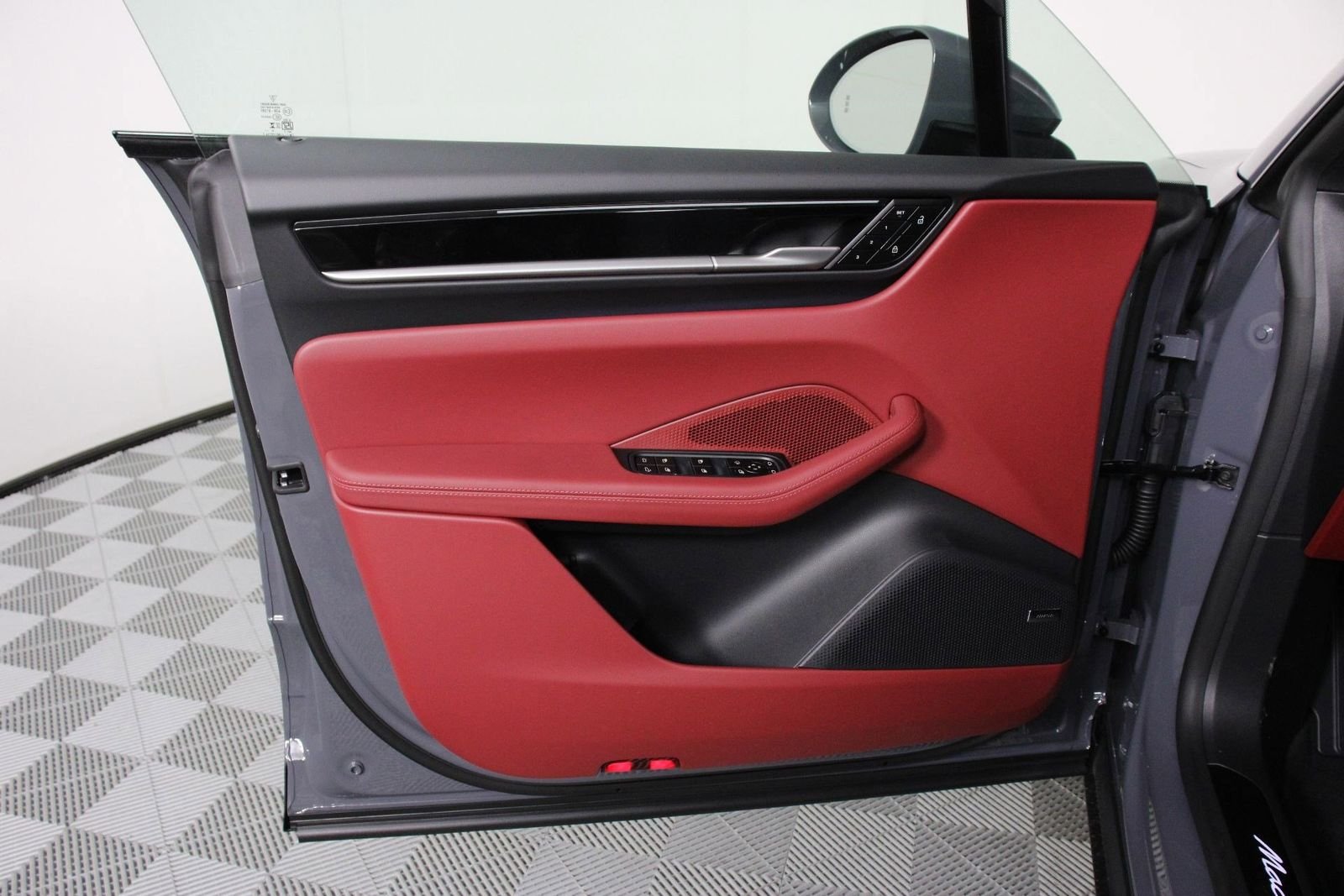 New 2026 Slate Grey Neo Porsche 4S image 21