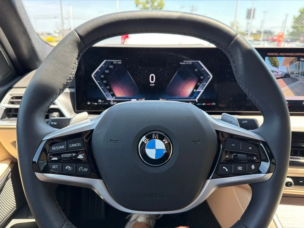 Used 2025 White BMW 330i image 18