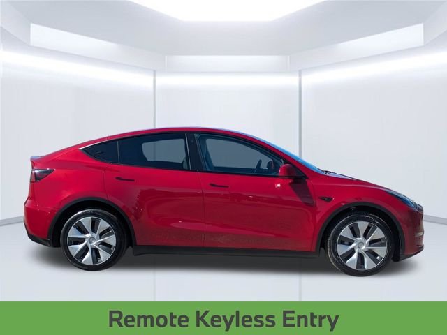 Used 2022 Red Tesla Long Range image 8