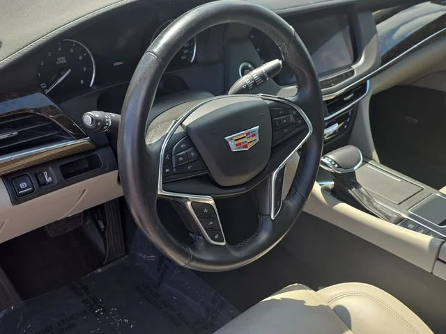 Used 2018 Radiant Silver Metallic Cadillac 3.6L Luxury image 16