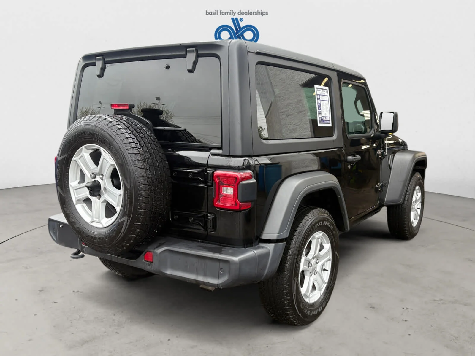 Used 2022 Black Clearcoat Jeep Sport S image 5