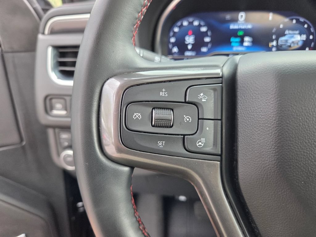 2024 Chevrolet Suburban RST - Photo 33