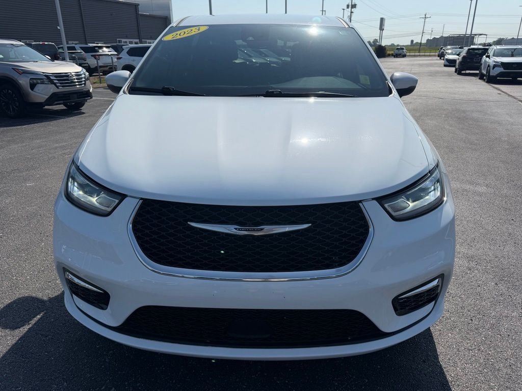 Used 2023 White Chrysler Touring L image 40