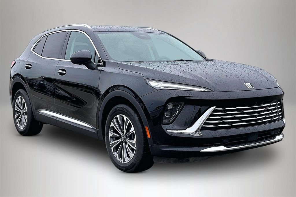 Used 2025 Black Buick Preferred image 1
