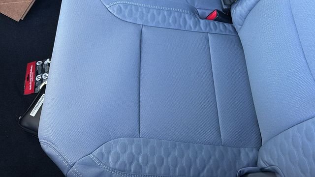 2025 Toyota Tundra SR5 - Photo 21