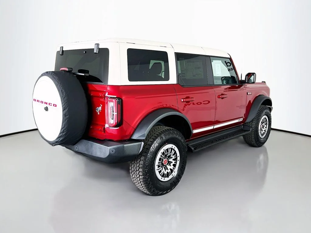 New 2026 Ruby Red Metallic Tinted Clearcoat Ford Outer Banks image 15