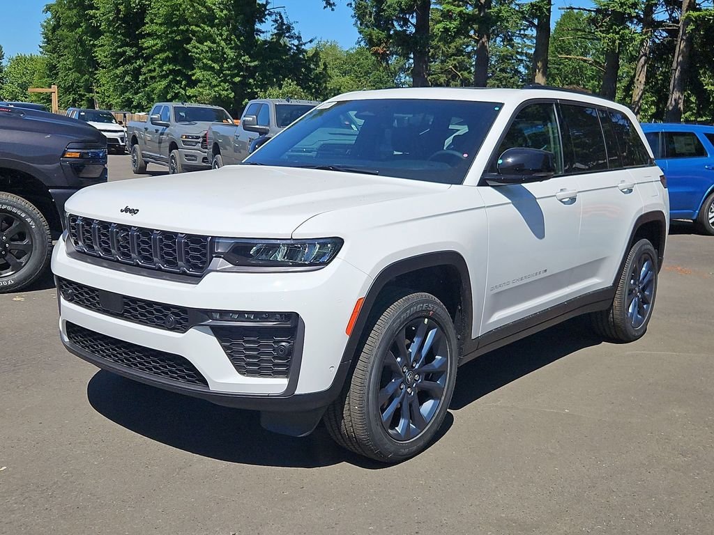 New 2026 Bright White Clear-Coat Exterior Paint Jeep  image 3
