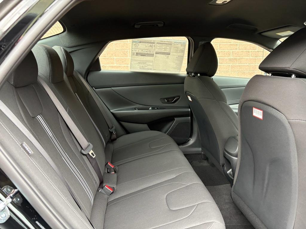 New 2026 Abyss Black Hyundai SEL Sport image 19
