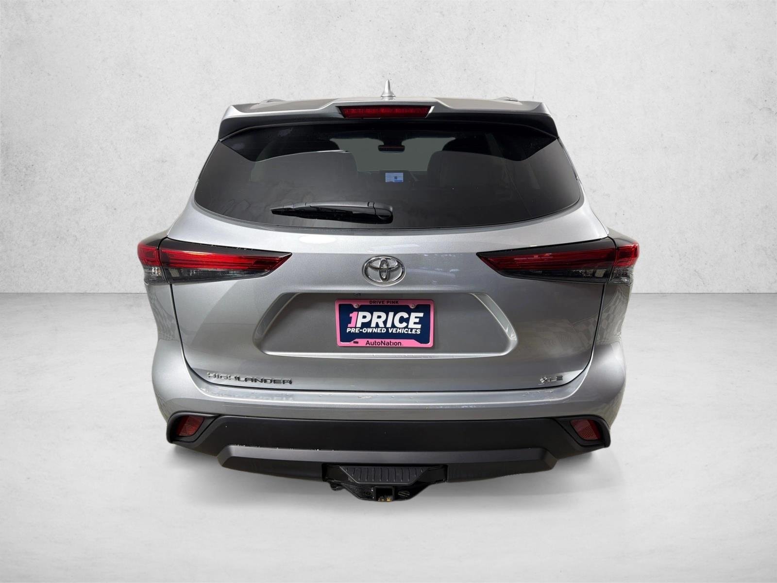 Used 2023 Celestial Silver Metallic Toyota XLE image 5